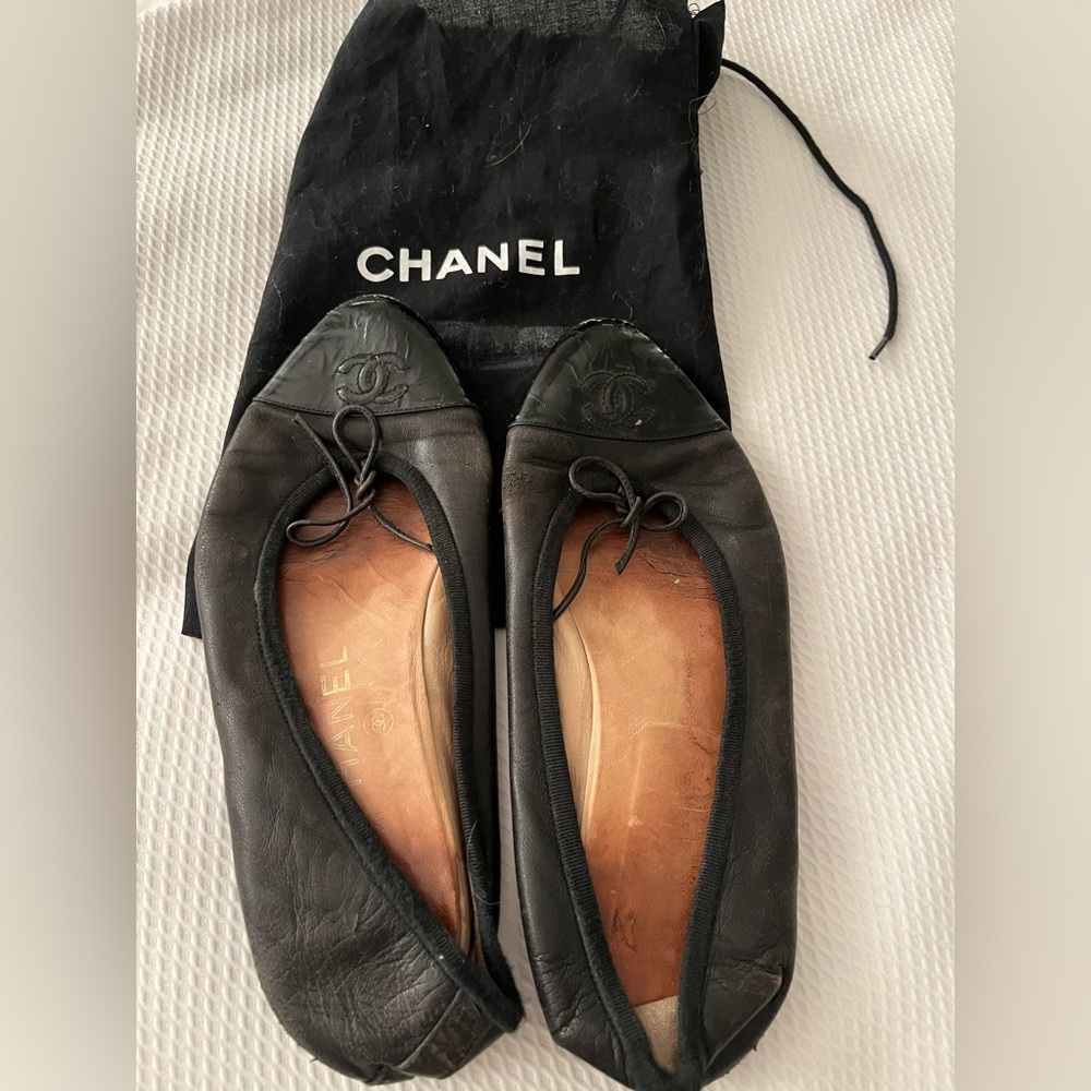 Authentic Chanel Ballet Flats Size 7.5